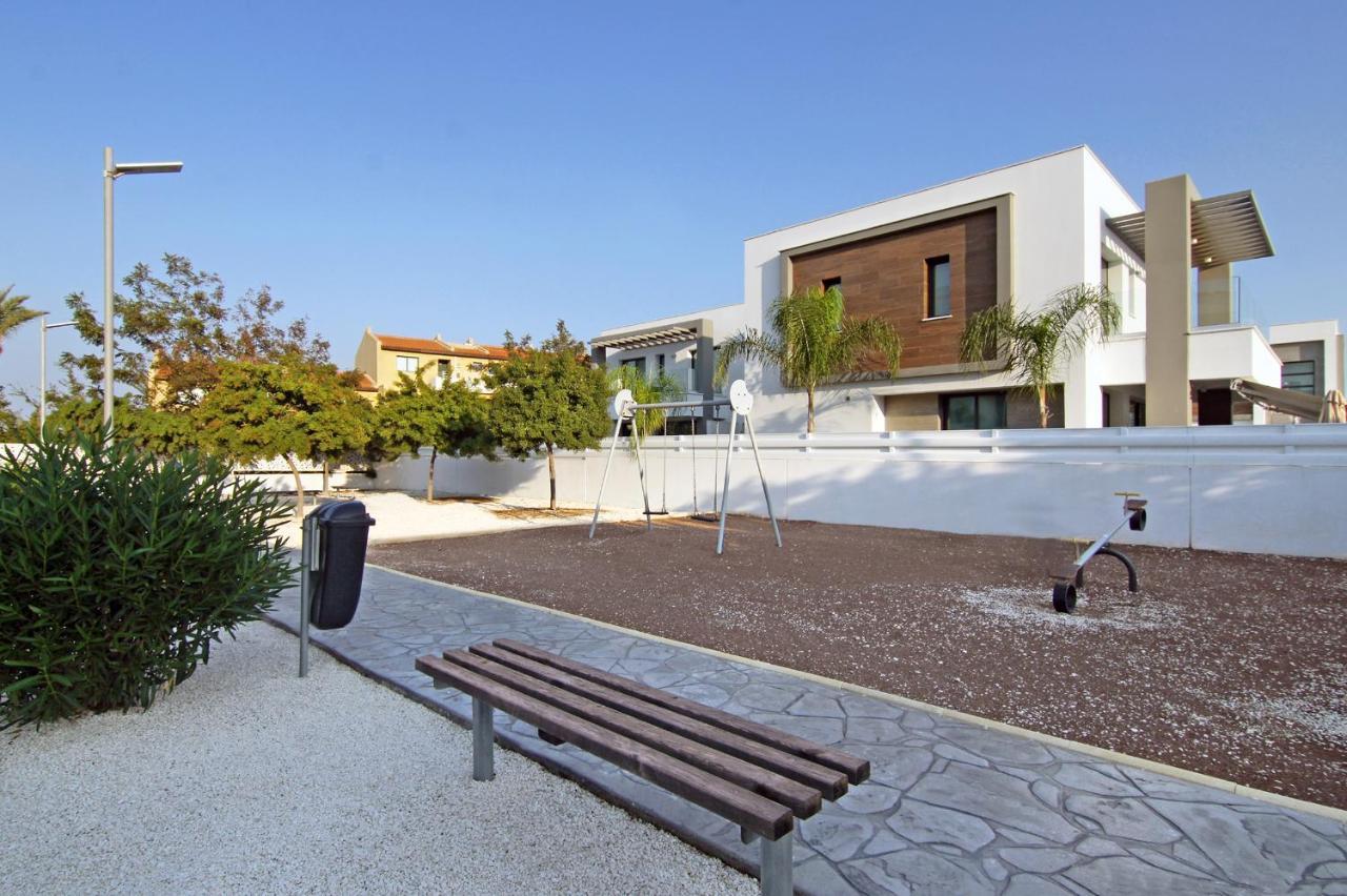 Villa Mey โปรทาราส ภายนอก รูปภาพ